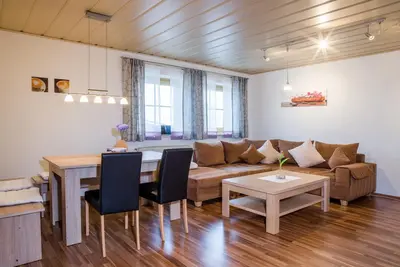 Image de Ferienwohnung mit Terrasse