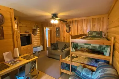 Image de Deer Run is your perfect Mountaintop Cabin Equipped for Family Adventure!