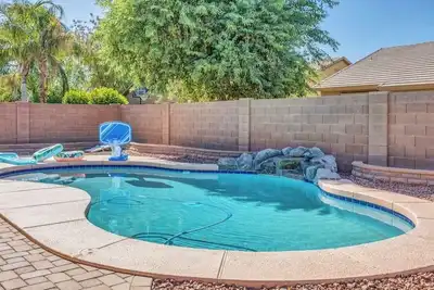 Image de New! Luxury House, Pool, King Bed