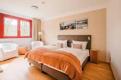 Image de Haus Fore Dz bis 2 Personen Parkblick Ummanz - Schloss Ranzow - Privathotel, Wellness,