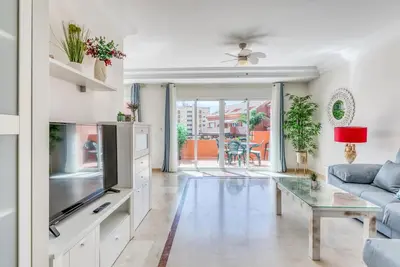 Image de Magnifique penthouse à Estepona avec piscine, 3 chambres, proche Marbella