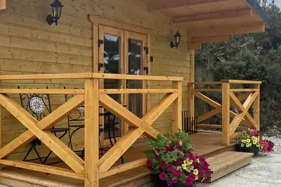 Cabin 438 - Clifden - sleeps 2 guests  in 1 bedroom