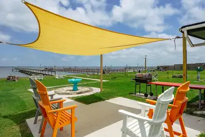 Image de Little Cove Resort | Lighted Fishing Pier!