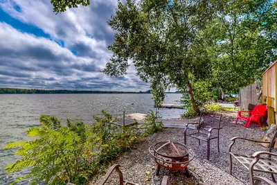 Image de Dog-friendly lakefront home with dock, fireplace, firepit, lake views, & 1 kayak