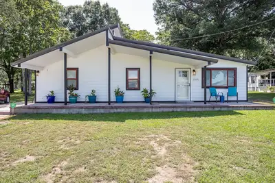 Image de Cosh Boujee House with private hot tub