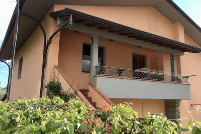 Image de 2 Bedroom Apartment in Massa