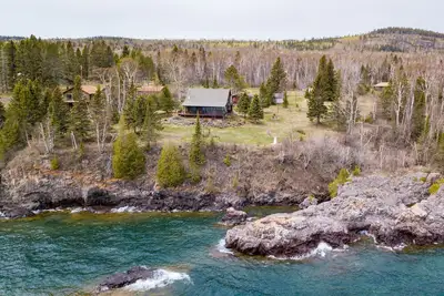 Image de Halsnoy Haven On The North Shore Of Lake Superior. Unreal Lake Superior views!