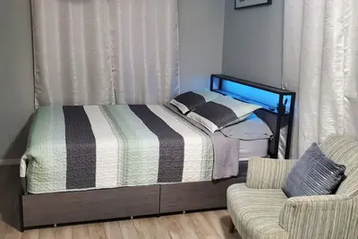 Image de Private Guest Suite close to Hard Rock Stadium / Casino and the beaches