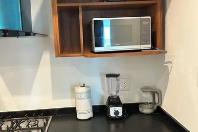 Image de Experience the Magic of Tulum! Rent a Luxurious 2-Bedroom Apartment