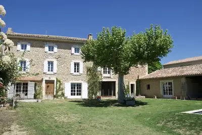 Image de Maison de Charme Provençale dans le Luberon