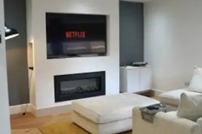 Image de 1 Bedroom Apartment Sleeps 4 Free Parking and Wifi