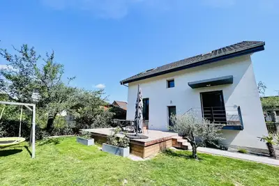 Image de maison au calme et en ville