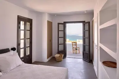 Image de Platinum Paros Villa | 4 bedrooms | Villa Navy | Sea View & Private Pool | Naousa