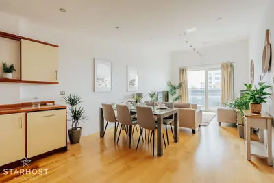 StarHost Residences | Beautiful 2 Bed apartment with Marina Views