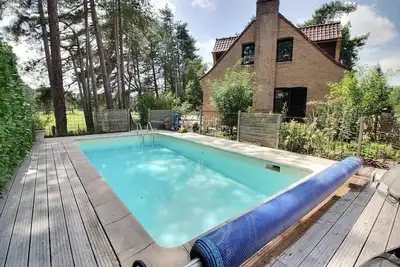 Image de 293gara : Jolie maison de vacances avec piscine extérieur, à proximité de la plage, pour 8 à . . .