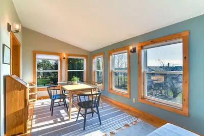 Image de Oceanside Bass Harbor Home w/ Peaceful Deck!