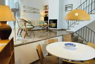 Image de Townhouse for 6 with Ac & wifi 50m from the Beach