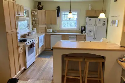 Image de Yellow House Adventure Lodge