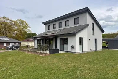 Image de Ferienhaus für 6 Gäste mit 120m² in Lenz