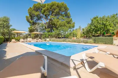 Image de Maison de campagne \"Els Garroverets\" avec piscine privée et Wi-Fi