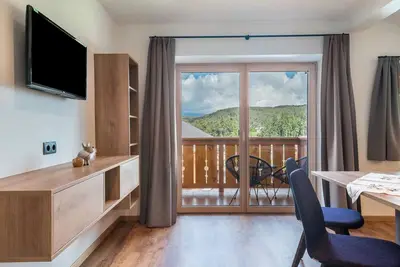 Image de Appartement 'Morodeserhof Apt Bühlen 1' avec vue sur la montagne, terrasse partagée et Wi-Fi