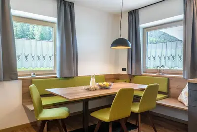Image de Appartement 'Morodeserhof Apt Puflatsch' avec vue sur la montagne, terrasse partagée et Wi-Fi