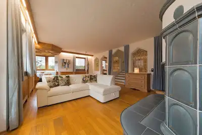 Image de Chalet Villa \"Lercher\" avec vue sur les montagnes, jardin, terrasse et Wi-Fi.