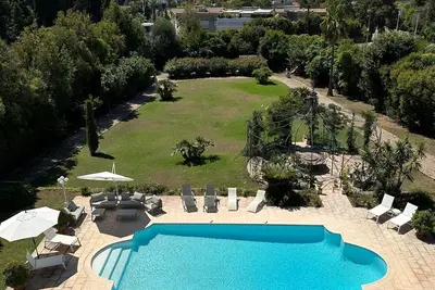 Image de Villa Piscine jardin 10pers /La Gloriette