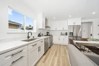 Image de Brand New 3bd2ba Home Close to Dtla Alhambra