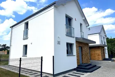 Image de Maison de vacances Kolczewo pour 5 - 20 personnes avec 8 chambres à coucher - Maison de vacances