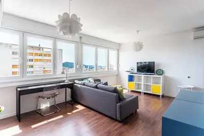 Image de Comfortable apt. with great city and sea view