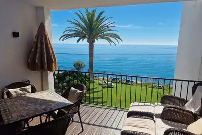 Image de First-Line apartment just above Carabeillo/Burriana beach Three bedrooms