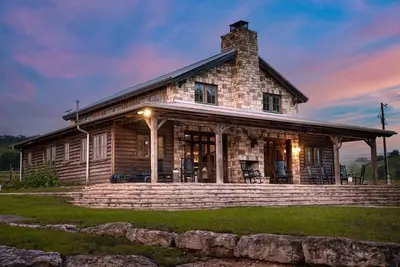 Image de River Hill Ranch, Pet friendly, Firepit, Sleeps 10