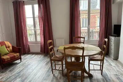 Image de Un Très bel appartement de 2 Pieces au 2em-42 m2