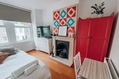 Image de 3br Flat Fully Equipped, Garden Office & Close to Wimbledon