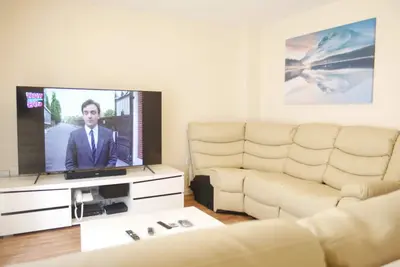 Image de A Luxurious House in Coventry