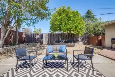 Image de Modern Home Near Silicon Valley