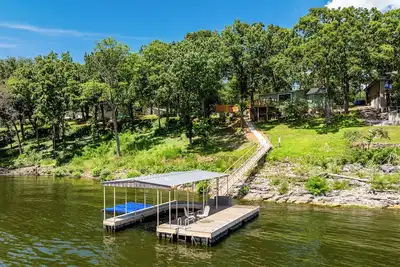 Image de Honey Creek Lakefront Property w/ Private Dock & Boat Ramp - Close to Downtown
