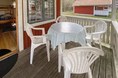 Image de Maison confortable à Jälluntofta avec.