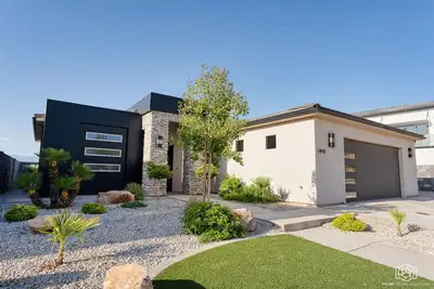 Image de New Luxury Home @ Copper Rock