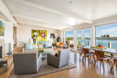 Image de The ultimate July retreat: A sublime Sausalito home overlooking the bay