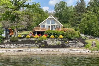 Image de Unwind in Lakeside Luxury:Private House, Dock, Views, Kayaks - Auburn/Skaneateles