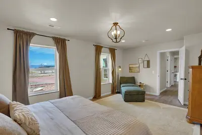 Image de Surrey Lane Ranchette