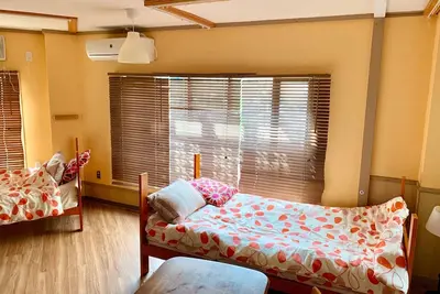 Image de Fourth room Capacity 4 people Toilet and shower  / Osaka Ōsaka