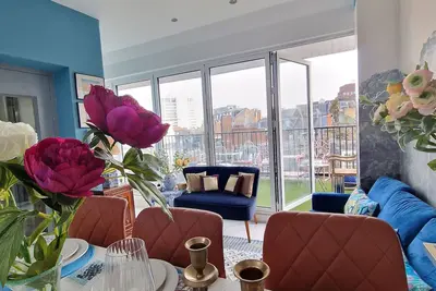 Image de Stylish 4 bedroom Flat Retreat in Covent Garden, London, Wc2h 9pl