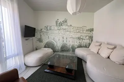 Image de Grand Appartement chic lumineux Centre ville - Arênes