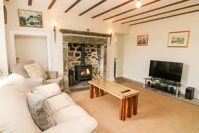 Covercote, pet friendly, with open fire in Leyburn