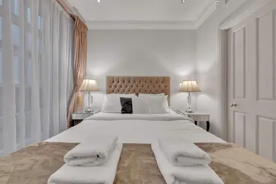 Image de Luxurious 4-Bed Mews House in London