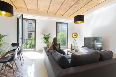 Image de Luxury 3-bed\/3-bath Paseig de Gracia--long stays