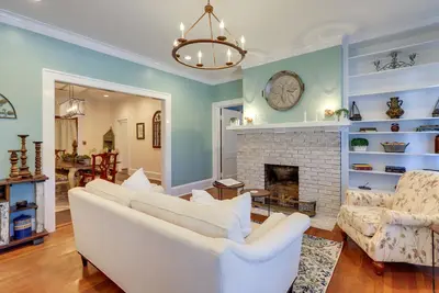 Image de 'The Inn on Second' - Jackson Family Home!